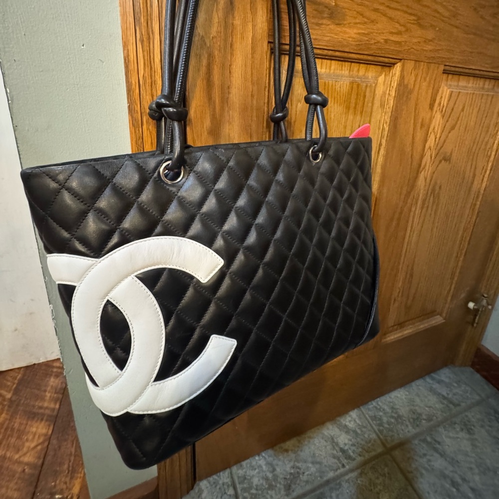 CHANEL Cambon Matelasse Y2K excellent shape!!!